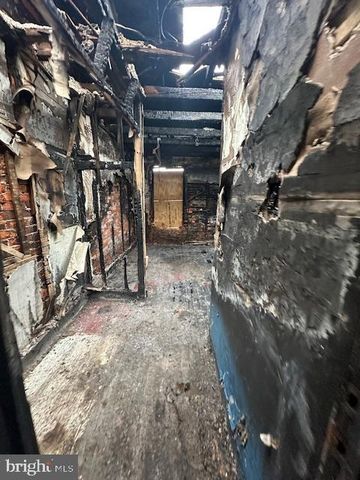 4412 POST RD, Marcus Hook, PA 19061