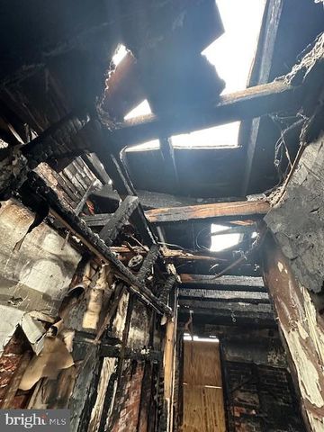 4412 POST RD, Marcus Hook, PA 19061