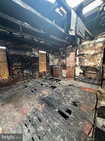 4412 POST RD, Marcus Hook, PA 19061