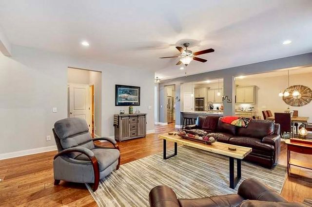 6013 Whitwort Drive, Mount Juliet, TN 37122