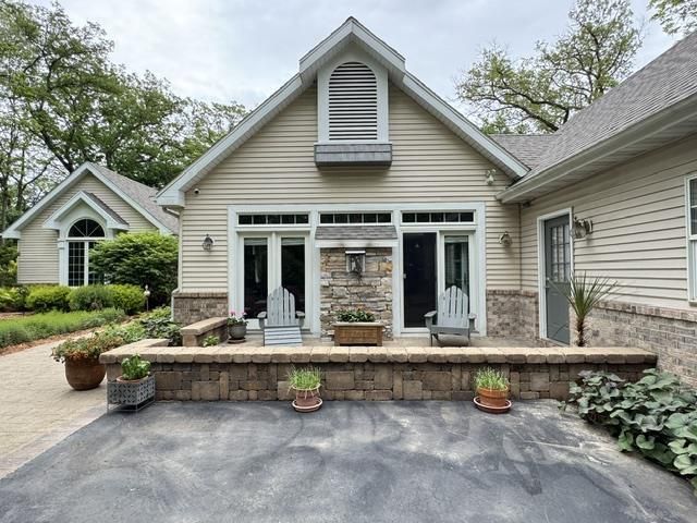 4308 N Juniper Drive, Janesville, WI 53545