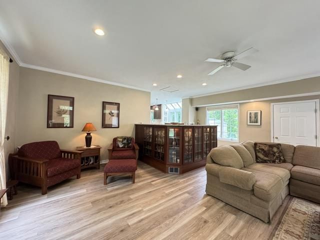 4308 N Juniper Drive, Janesville, WI 53545