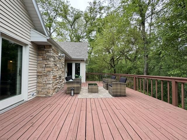 4308 N Juniper Drive, Janesville, WI 53545