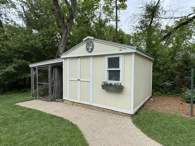 4308 N Juniper Drive, Janesville, WI 53545