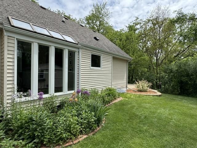 4308 N Juniper Drive, Janesville, WI 53545