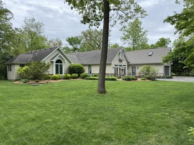 4308 N Juniper Drive, Janesville, WI 53545