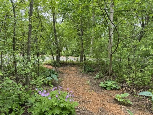 4308 N Juniper Drive, Janesville, WI 53545