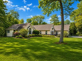4308 N Juniper Drive, Janesville, WI 53545