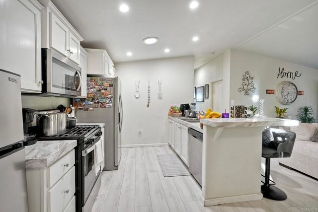 2700 E Valley Pkwy Spc #81, Escondido, CA 92027