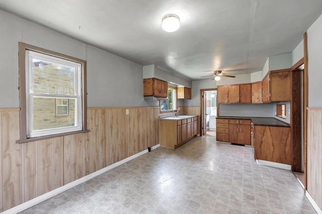 1230 E FREMONT STREET, Appleton, WI 54915