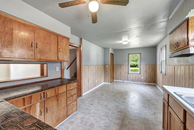 1230 E FREMONT STREET, Appleton, WI 54915