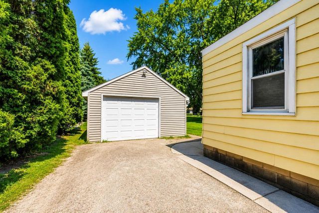 1230 E FREMONT STREET, Appleton, WI 54915