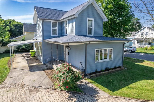 341 E High Street, Huntington, IN 46750