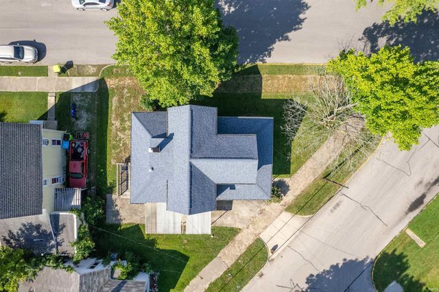 341 E High Street, Huntington, IN 46750