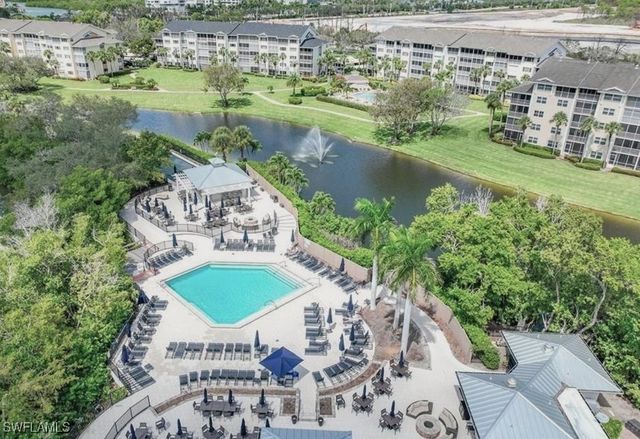 817 Carrick Bend CIR 101, Naples, FL 34110