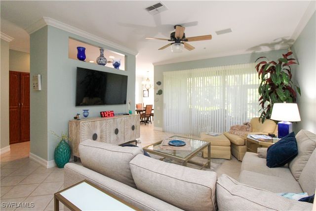 817 Carrick Bend CIR 101, Naples, FL 34110