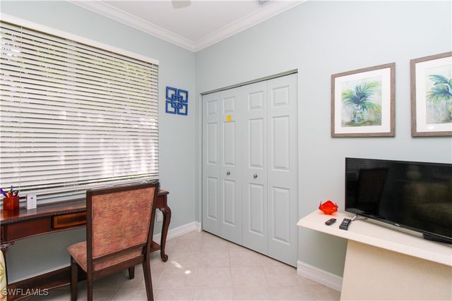 817 Carrick Bend CIR 101, Naples, FL 34110