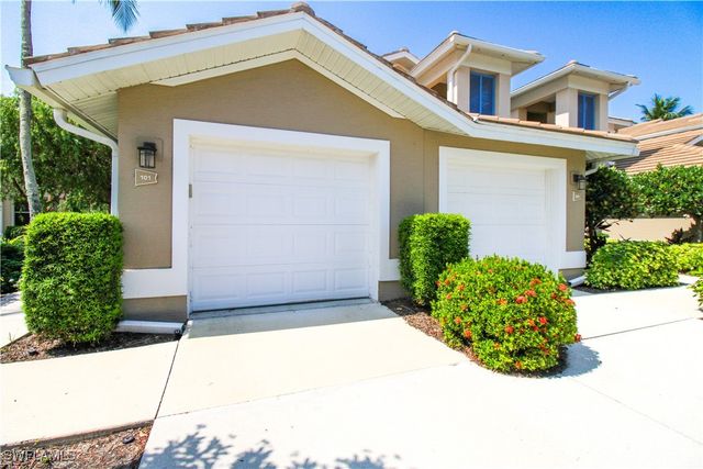 817 Carrick Bend CIR 101, Naples, FL 34110