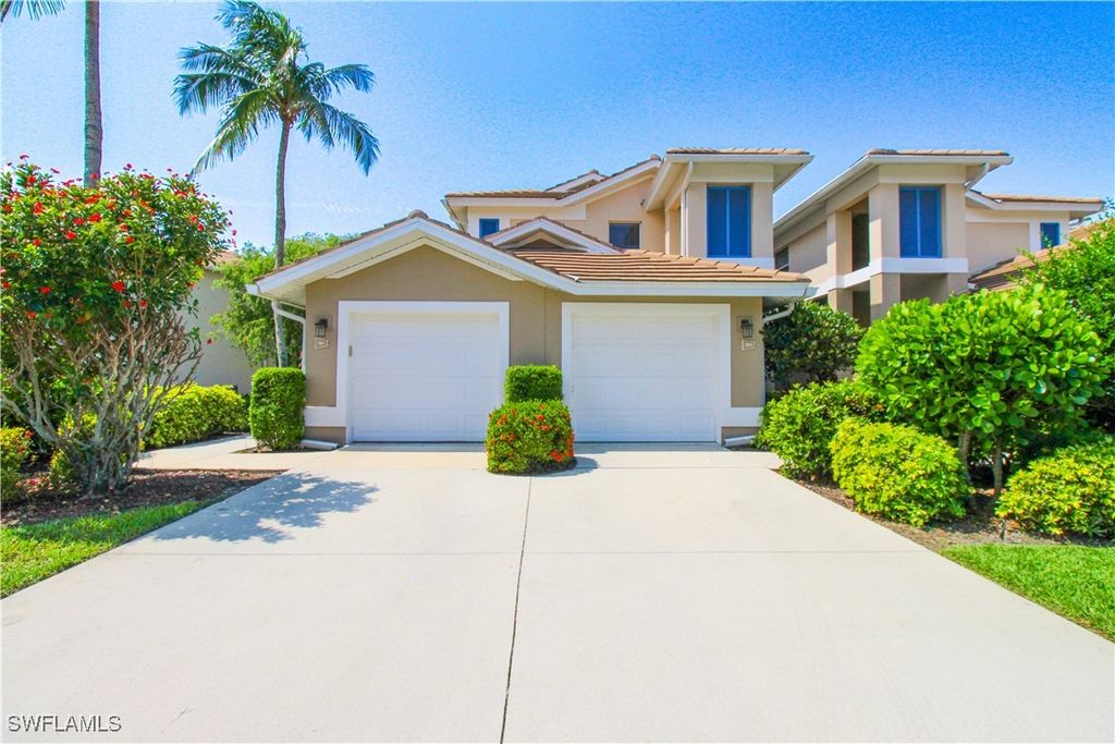 817 Carrick Bend CIR 101, Naples, FL 34110