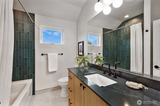 2006 A 19th Avenue S, Seattle, WA 98144
