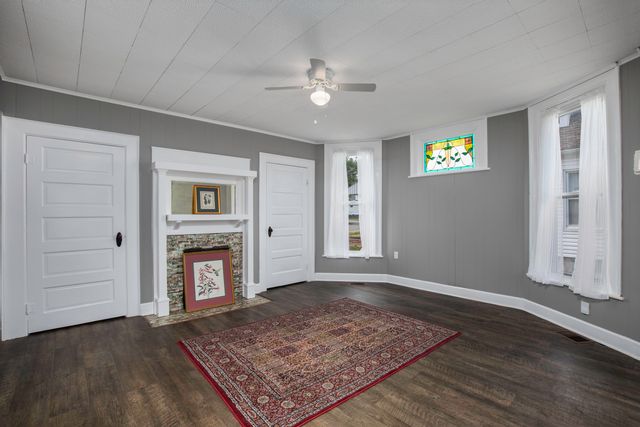 118 E 19th Street, Paris, KY 40361