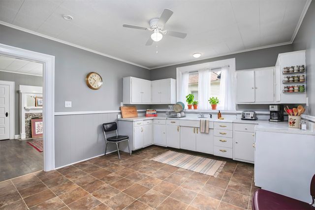 118 E 19th Street, Paris, KY 40361