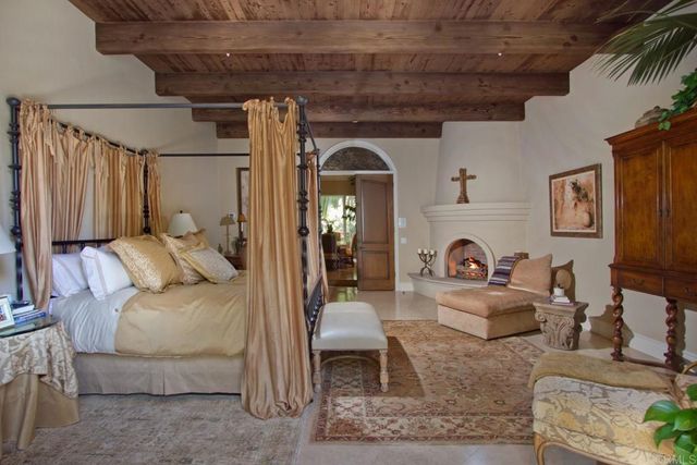 15651 Puerta Del Sol, Rancho Santa Fe, CA 92067