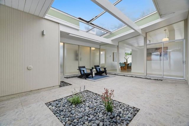 625 W Remington Drive, Sunnyvale, CA 94087