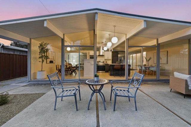 625 W Remington Drive, Sunnyvale, CA 94087