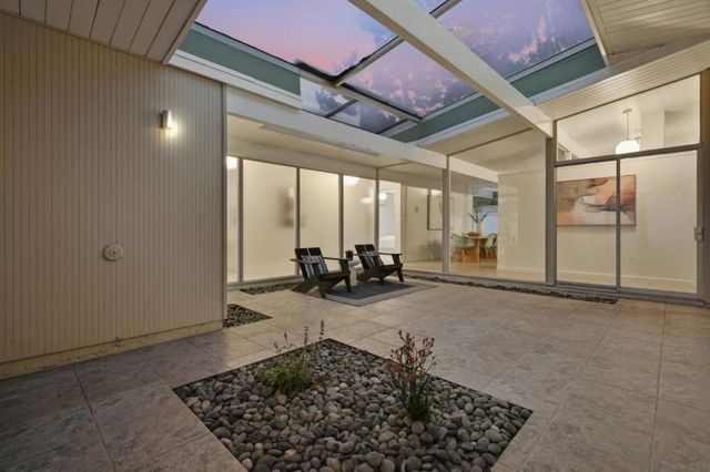 625 W Remington Drive, Sunnyvale, CA 94087