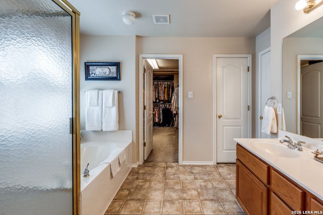 141 Falcon Crossing, Cibolo, TX 78108