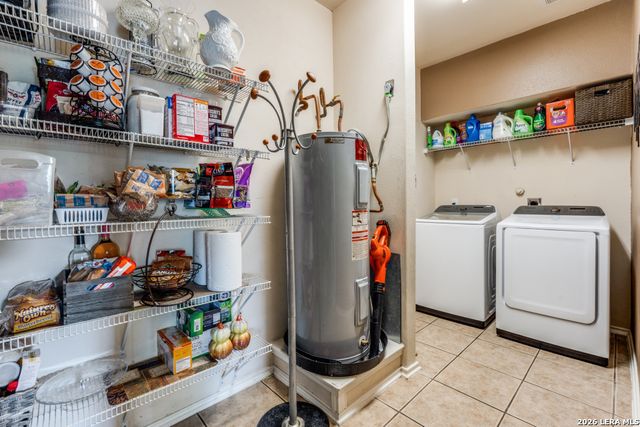 141 Falcon Crossing, Cibolo, TX 78108