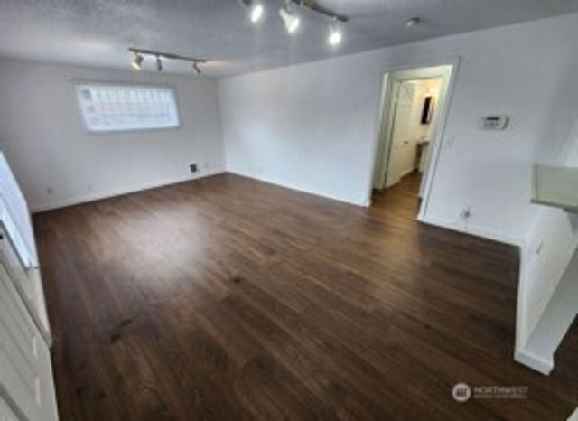 12524 Addison Street SW, Lakewood, WA 98499