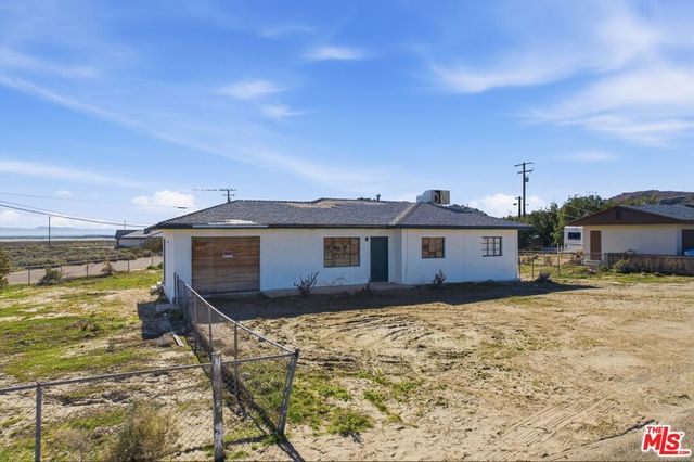 13879 Carson Street, Trona, CA 93562