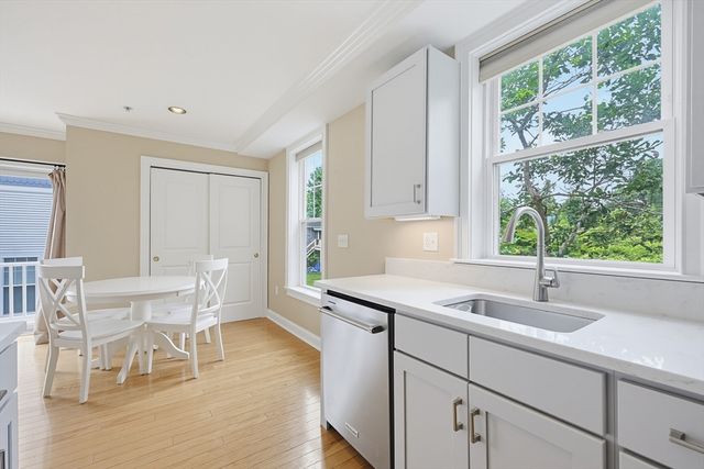 12 Honora Ln 12, Bourne, MA 02532