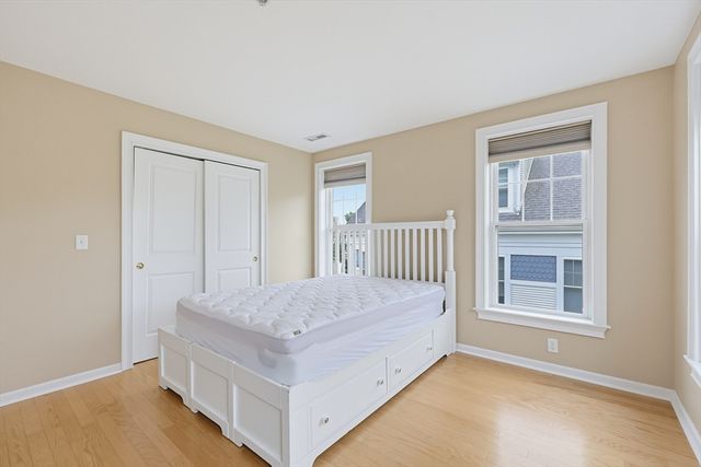 12 Honora Ln 12, Bourne, MA 02532
