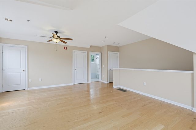 12 Honora Ln 12, Bourne, MA 02532