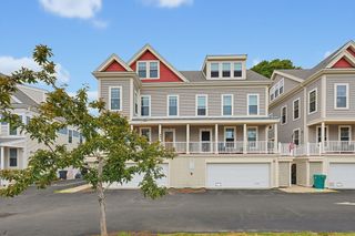 12 Honora Ln 12, Bourne, MA 02532