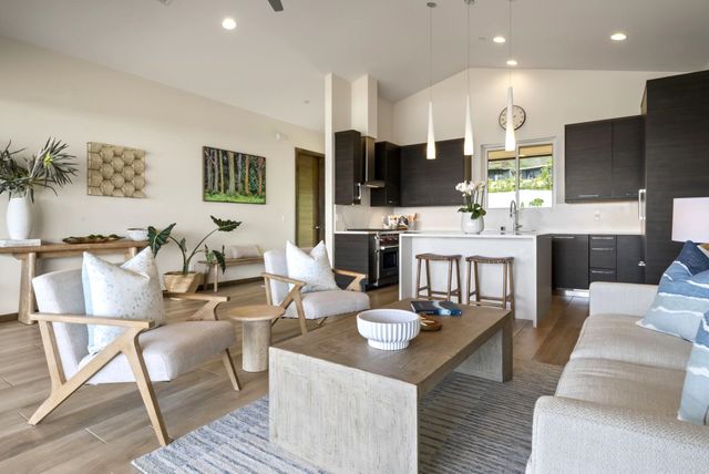 123 Punakea Loop UNIT A, Lahaina, HI 96761