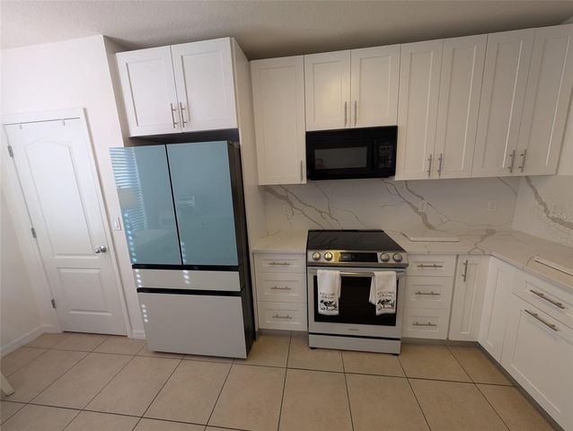 273 ARBOR LAKES DRIVE, Davenport, FL 33896