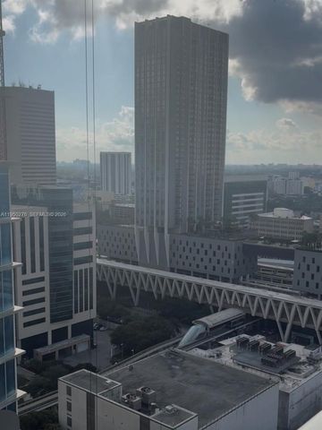 11 NE 6th St 2704, Miami, FL 33132