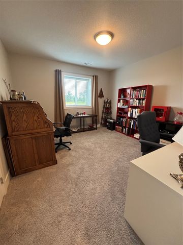 2704 Yordi Drive, Norwalk, IA 50211