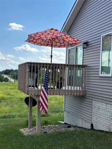 2704 Yordi Drive, Norwalk, IA 50211