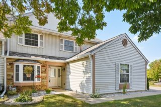 345 Ascot Lane, Streamwood, IL 60107