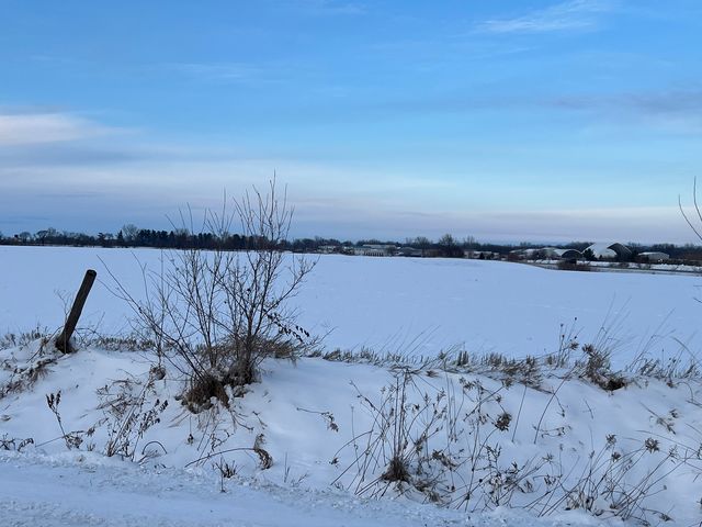 00 110th Avenue, Buffalo, IA 52728