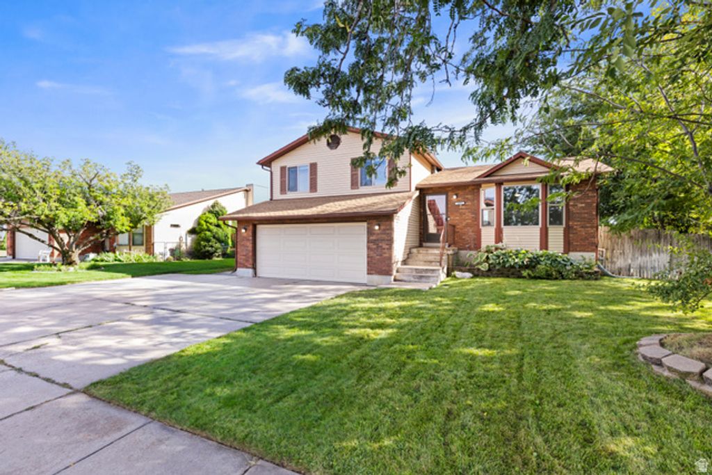1005 W 550 S, Layton, UT 84041 — photo 2