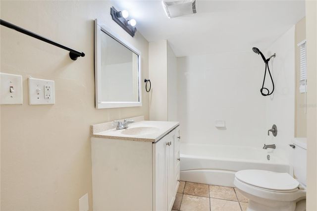 38341 PALM GROVE DRIVE, Zephyrhills, FL 33542