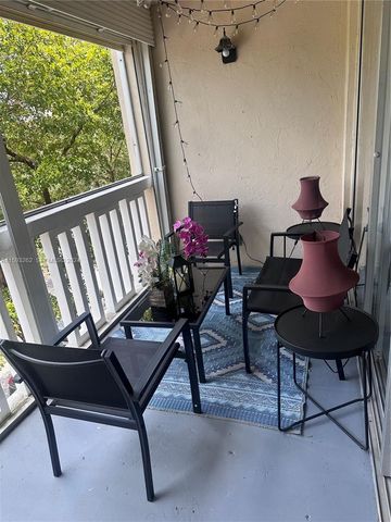 7021 Environ Boulevard 317, Lauderhill, FL 33319