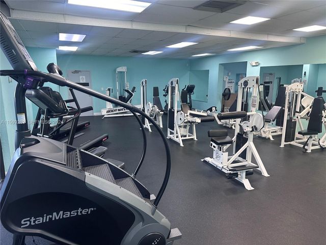 7021 Environ Boulevard 317, Lauderhill, FL 33319