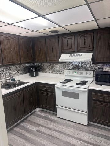 7021 Environ Boulevard 317, Lauderhill, FL 33319